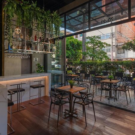 Vpv Suites Medellin Exterior photo